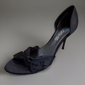 ALDO sz 38 / 7.5M Black Dressy Open Peep Toe Bow Accent High Heeled Pump Shoes